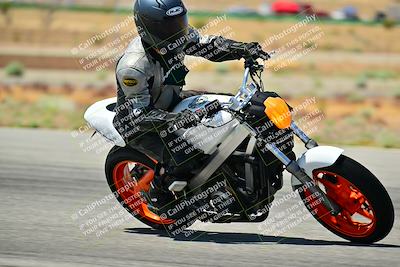 media/May-31-2025-Classic Track Day (Sat) [[da23ab3028]]/Group B/Session 3 (Turns 10 and 11)/